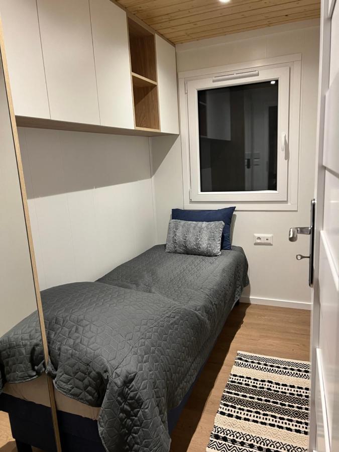 Nad Stawem Villa *